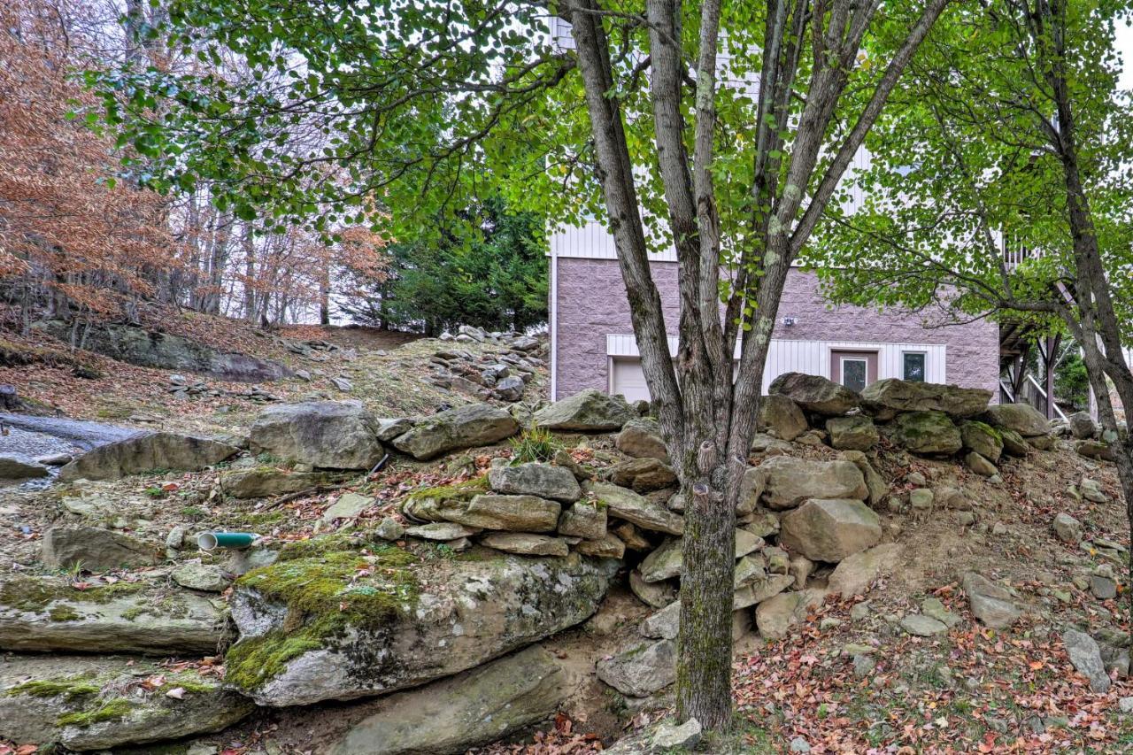 Cozy Getaway - Steps To Beech Mountain Resort! エクステリア 写真